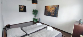 Buddha na Sídlisku 2 izbový byt neďaleko centra, 24h self checkin Banská Bystrica